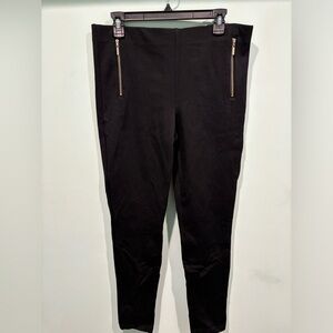 Skinny mid rise black pants